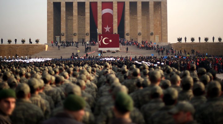 AKP'den yasa teklifi: Askerler savcı kararı olmadan yakalanabilecek