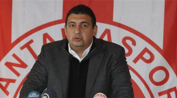 Ali Şafak Öztürk Antalyaspor başkanlığını bırakıyor