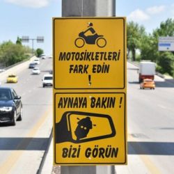 Ankara Büyükşehir Belediyesi'nden motosiklet sürücüleri için farkındalık levhaları