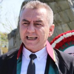 Antalya Barosu Başkanı Balkan: Sivil itaatsizlik eylemine başlıyorum, sabaha kadar adliyedeyim