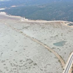 Avlan Gölü'nde korkutan görüntü: Sular yüzlerce metre çekildi