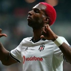Beşiktaş'ta Babel kadro dışı kalabilir