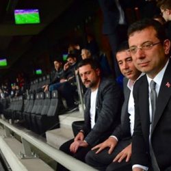 Beşiktaş taraftarından Başakşehir maçı öncesi ‘İmamoğlu’ sloganları