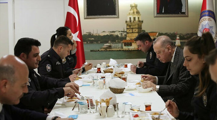 Erdoğan ve Soylu, İçişleri'nin genelgesine uymadı: Çengelköy Polis Merkezi'nde iftar