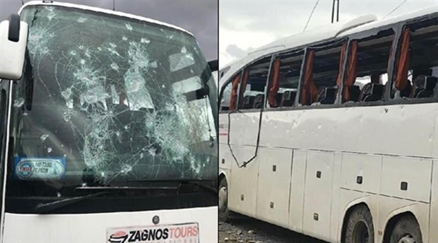Hopaspor takım otobüsüne taşlı saldırı