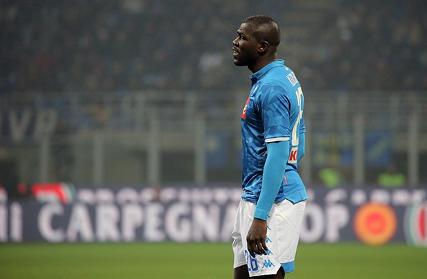 İnter taraftarı Napoli oyuncusu Koulibaly’ye ırkçı tezahüratta bulundu