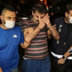 İstanbul'da aranan şahıslara operasyon: Çok sayıda kişi gözaltında