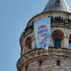 İstanbul’un dört bir yanı ‘İstanbul Sözleşmesi’ pankartlarıyla donatıldı!