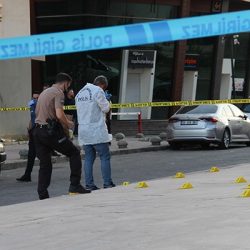 İzmir'de müteahhitler arası silahlı çatışma