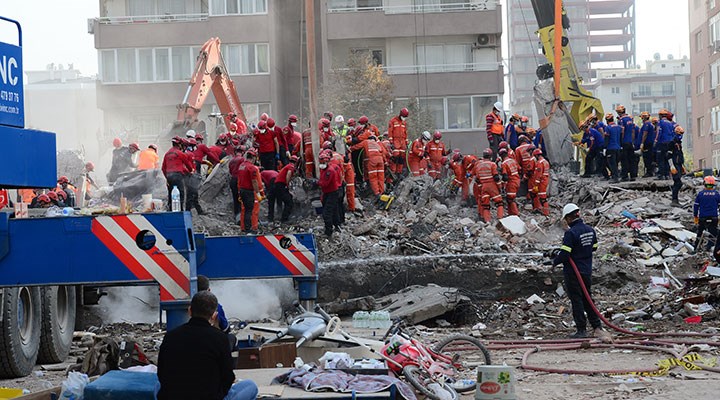 İzmir depremiyle ilgili gözaltıların sayısı 19’a yükseldi