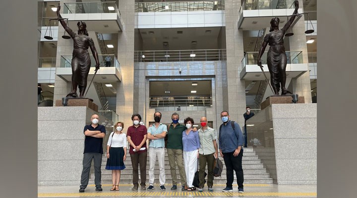 Kampüse alınmayan Boğaziçi Üniversitesi akademisyenlerinden suç duyurusu