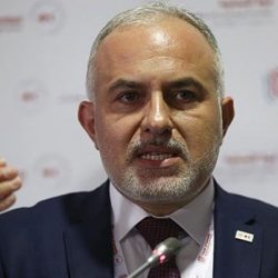 Kızılay Başkanı Kerem Kınık'ın 13 yerden maaş aldığı iddiası Meclis gündeminde