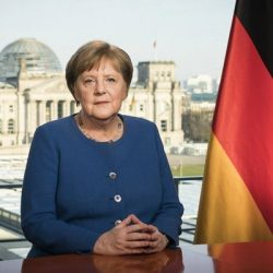 Merkel: Türkiye Suriyeli mültecilere çok iyi bakıyor
