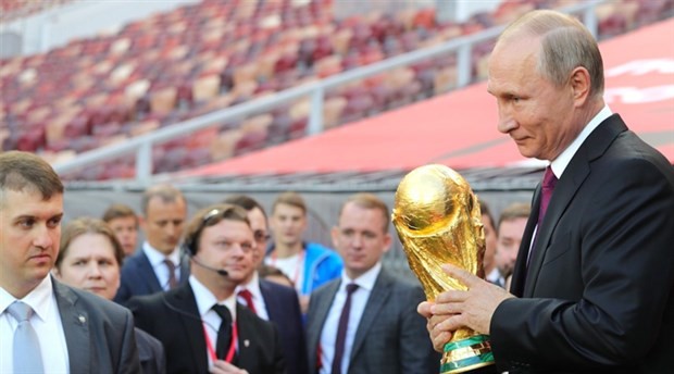 Putin, Dünya Kupası finalini statta izleyecek