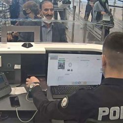 Sahte pasaportla Türkiye'ye 24 kez giren adam, 25. girişinde yakalandı