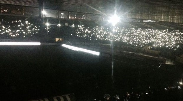 Stadın elektrikleri kesilince Ankaragücü - Adanaspor maçı ertelendi