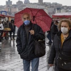 Türkiye'de koronavirüs: 24 saatte 347 kişi hayatını kaybetti
